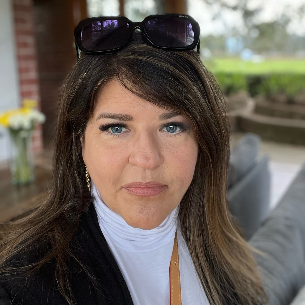 Meet your Posher, Kelly